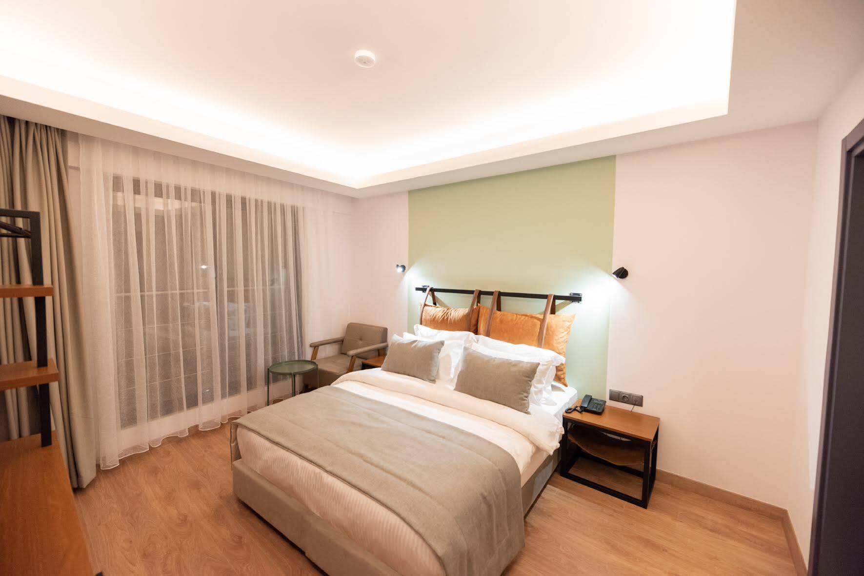 La Farine Otel 2*